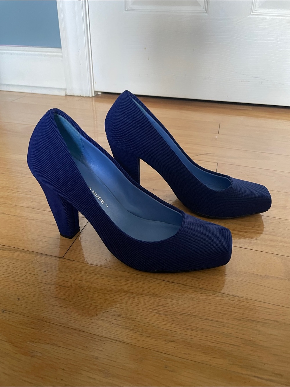 Like new United NUDE royal blue Block Heel Pumps size 38